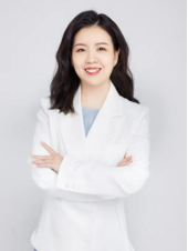 胡曼娜老師 - 企業培訓師