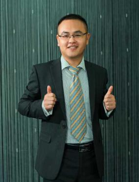 鄭重老師 - 企業培訓師